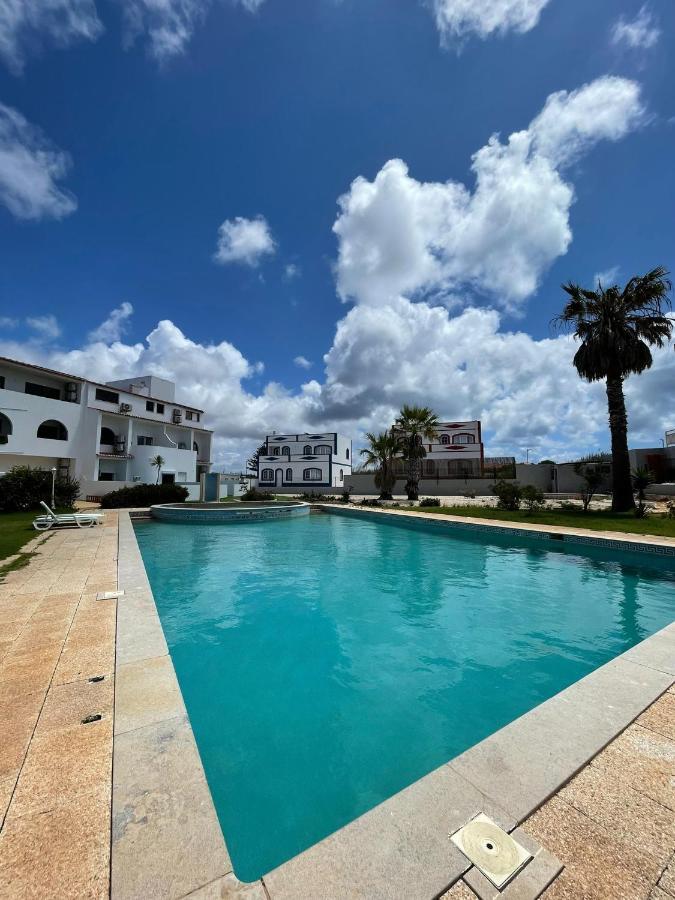 Casa Com Terraco E Piscina Sagres Apartamento Exterior foto